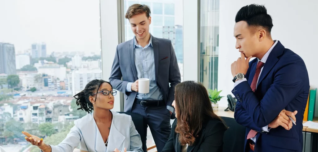 Por qué los CEOs necesitan un seguro de responsabilidad, incluso en startups