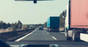 Seguro por días para camiones en temporada alta